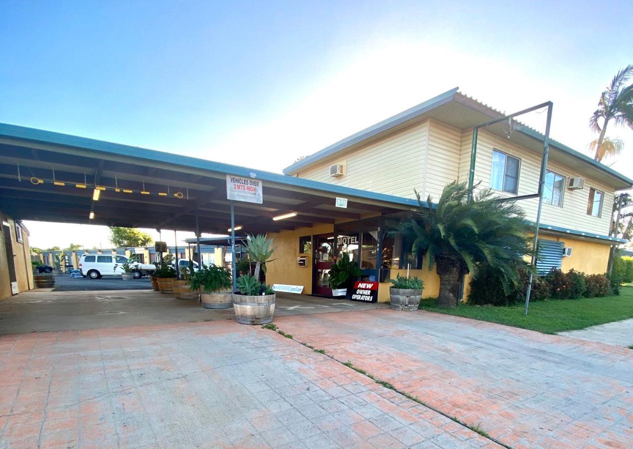 Proserpine Motor Lodge Екстериор снимка
