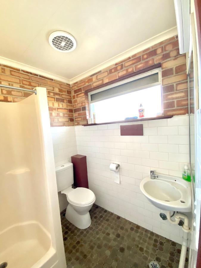 Proserpine Motor Lodge Екстериор снимка