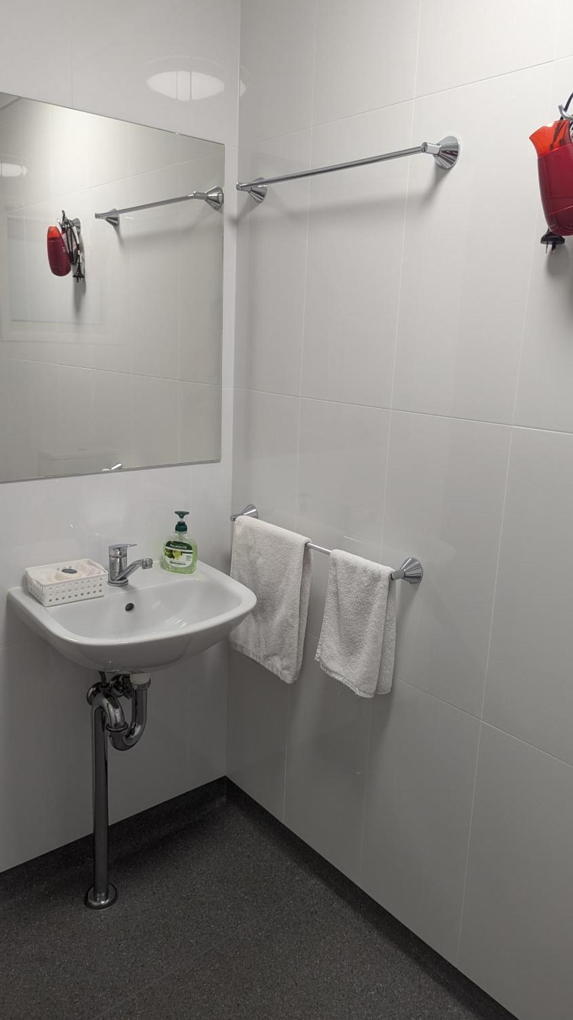 Proserpine Motor Lodge Екстериор снимка